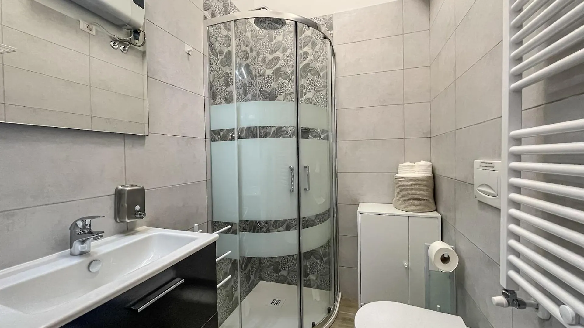 Guest house Mh Studios Milan Italy